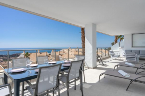 Luxurious apartment in Benalmadena by Costarentals - Ref 35
